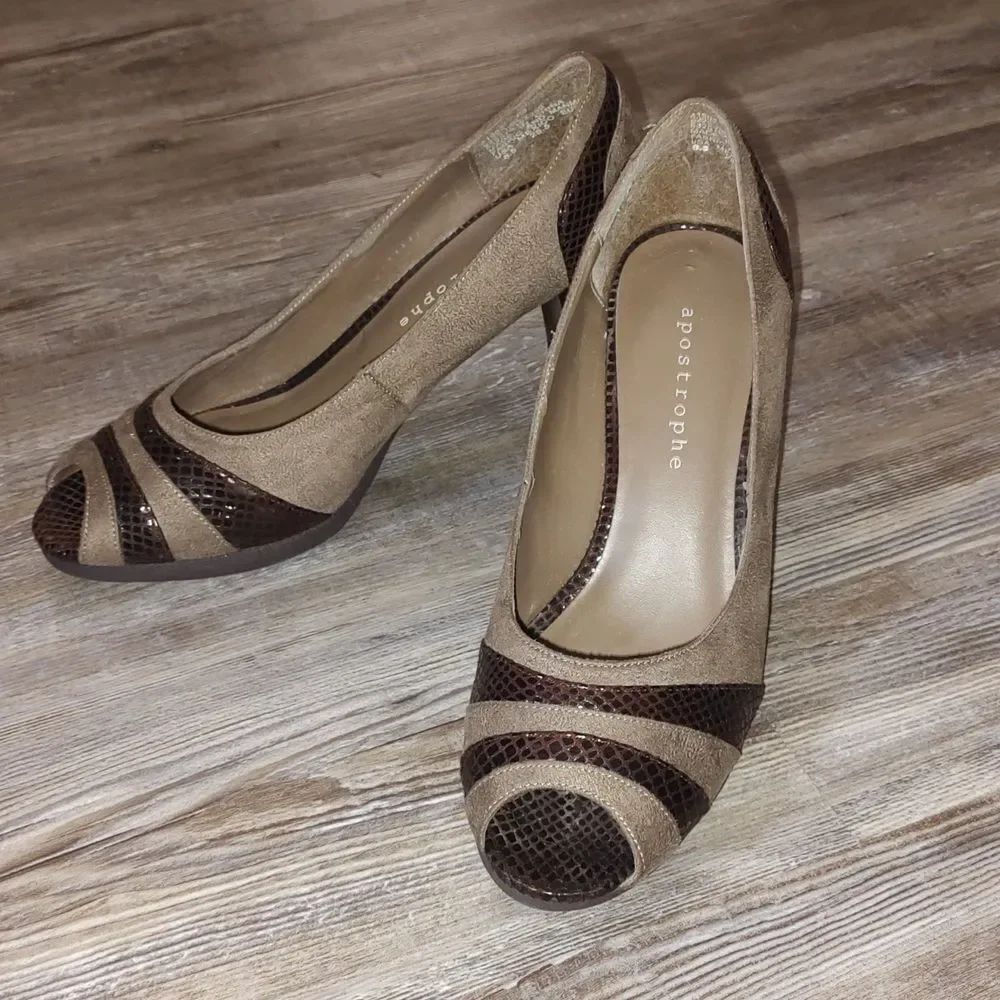 Apostrophe tan brown peep toe heels